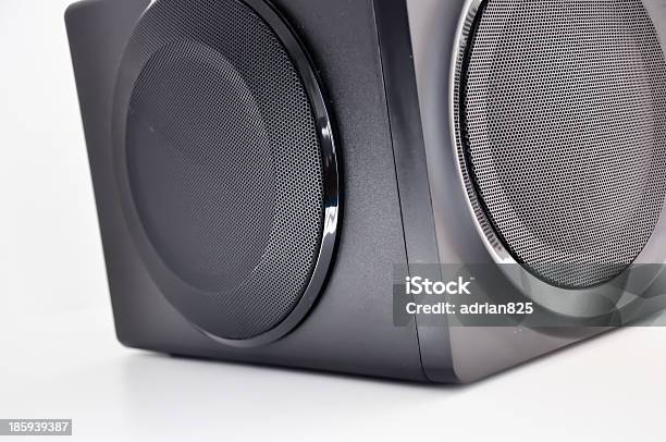 Foto de Subwoofers e mais fotos de stock de Arte, Cultura e Espetáculo - Arte, Cultura e Espetáculo, Baixo - Posição, Barulho