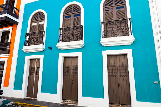 istock Architecture in San Juan Old City 185941050