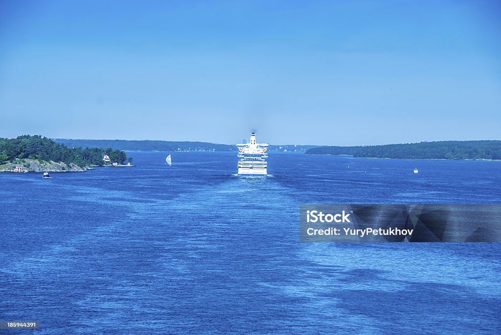 Sunny 매일 해협 니어 Stockholm, Sweden - 로열티 프리 구름 스톡 사진