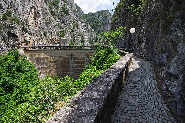 istock Famous dam in canyon Matka, Macedonia 185955313