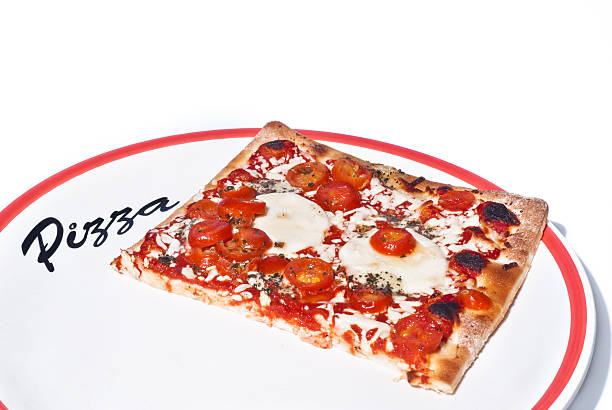istock Traditional Pizza Margherita 185981572
