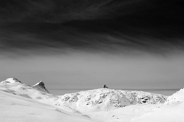 istock Snow-covered mountain peaks in Jotunheimen National Park 185983169