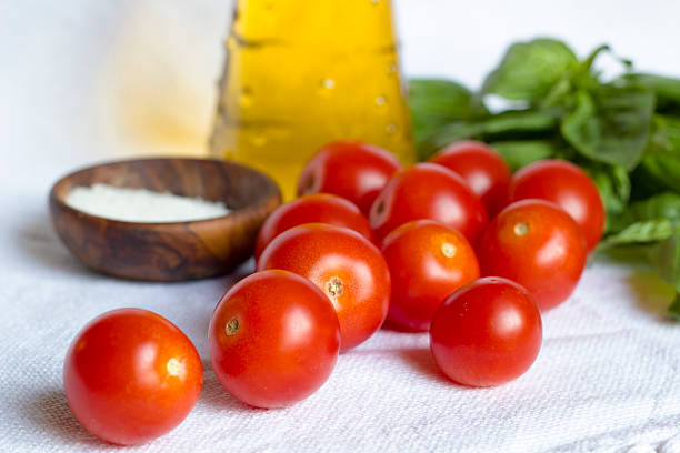 Fresh Cherry Tomatoes