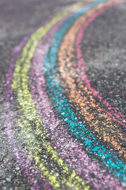 istock Chalk drawing of rainbow 185985161