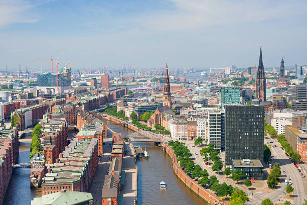 istock Hamburg and port 186004489