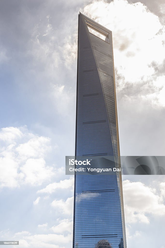Xangai World Financial Centre na luz solar - Royalty-free Alto - Descrição Física Foto de stock