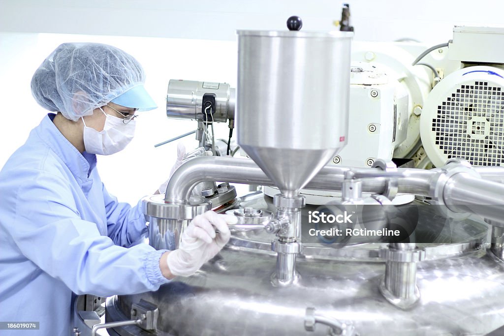 Industria farmacéutica - Foto de stock de Industria Farmacéutica libre de derechos