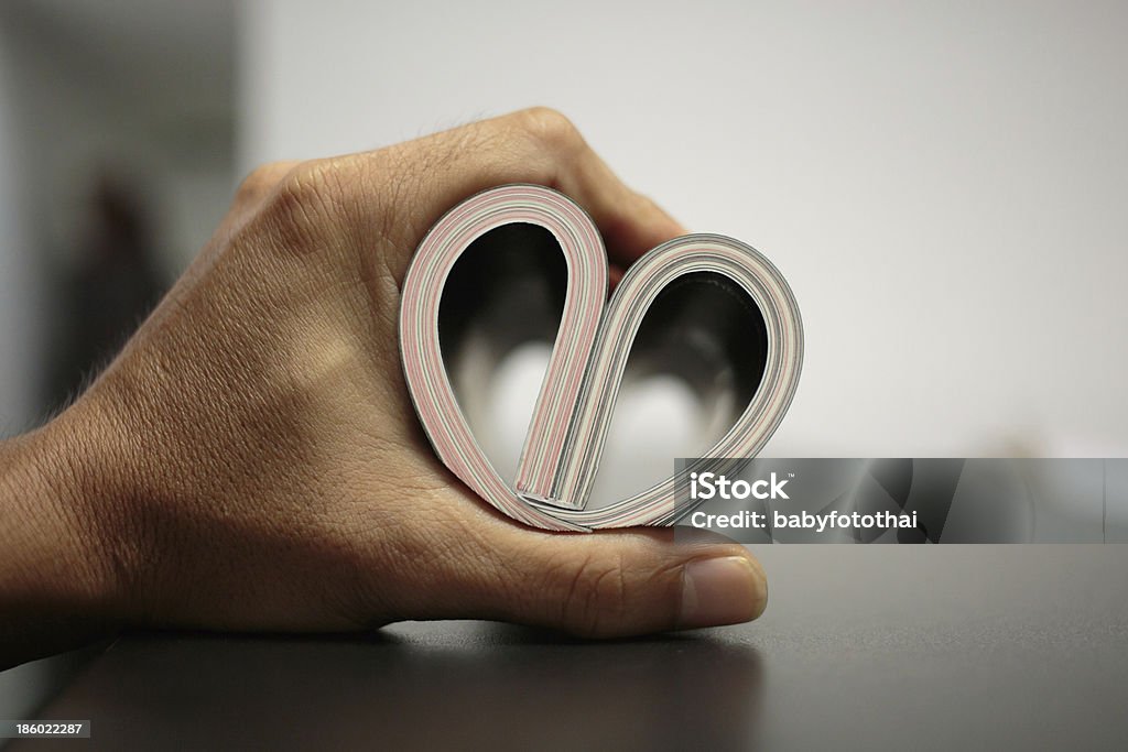 Cuore in mano - Foto stock royalty-free di Adulto