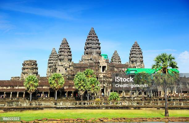 Angkor Wat Tempel In Kambodscha Stockfoto und mehr Bilder von Angkor - Angkor, Architektur, Archäologie