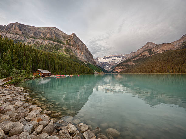 istock Lake Louise Banff National Park 186026537