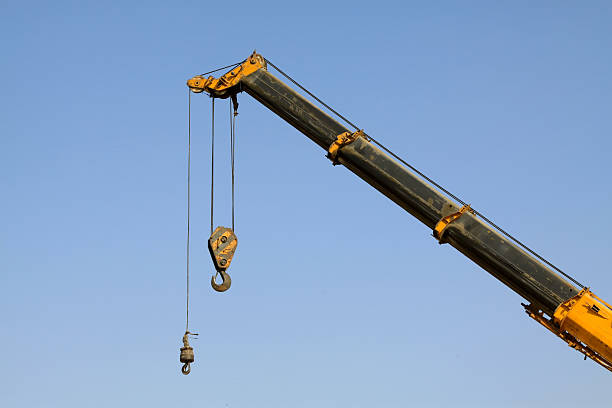 istock hook of crane parts 186036118