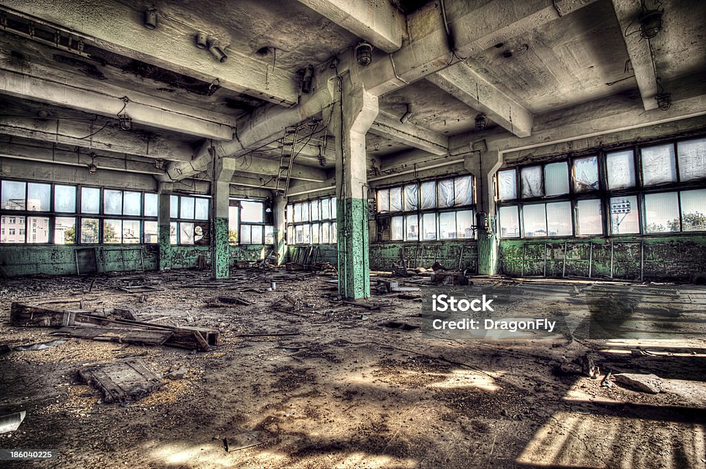 Старый завода - Стоковые фото Абстрактный роялти-фри