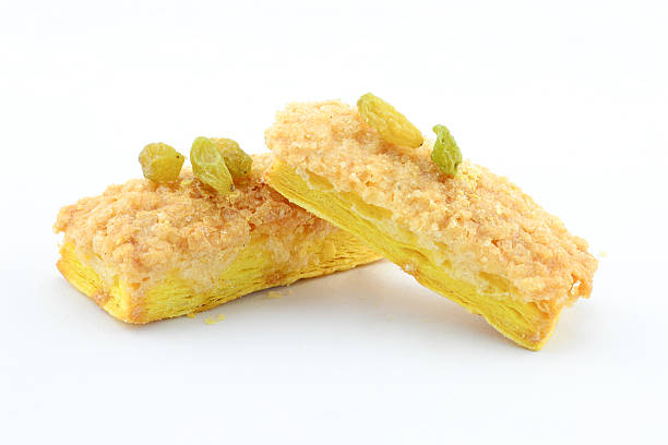 dessert and biscuit