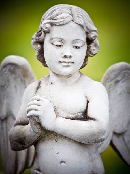 istock Beautiful Sculpture at a Melbourne Cemetery 186044572