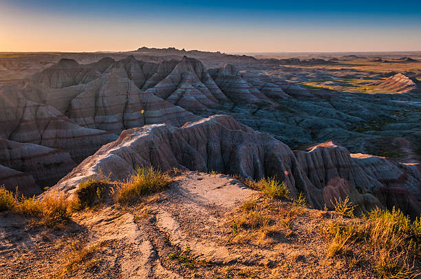 istock Badlands South Dakota at Sunrise 186048585