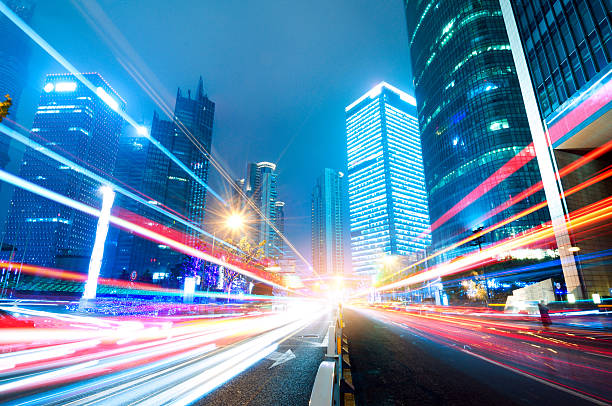 istock Now the city at night 186051314