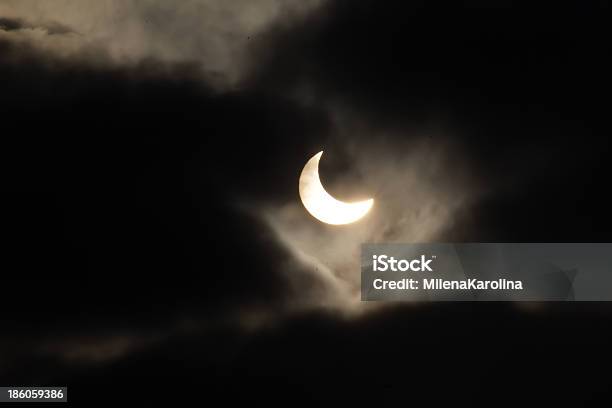 Eclipse Solar - Fotografias de stock e mais imagens de 2011 - 2011, Abstrato, Astrologia