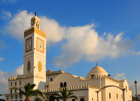 Algiers, Algeria: El Jedid mosque - Hanafi rite - Martyrs square - photo by M.Torres