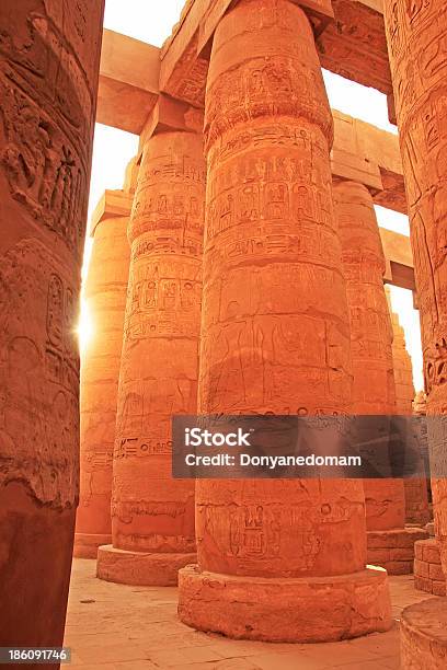 Grande Sala Hipóstila Do Templo De Karnak Complexo Luxor - Fotografias de stock e mais imagens de Antigo