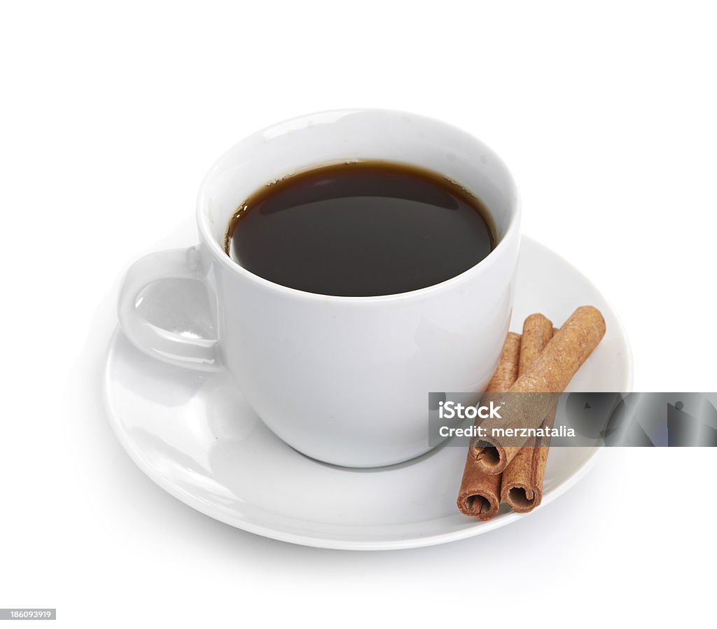 Xícara de café com Canela isolado em fundo branco - Royalty-free Aditivo alimentar Foto de stock