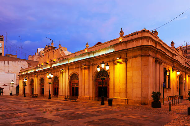 istock market at night. Castellon de la Plana 186099771