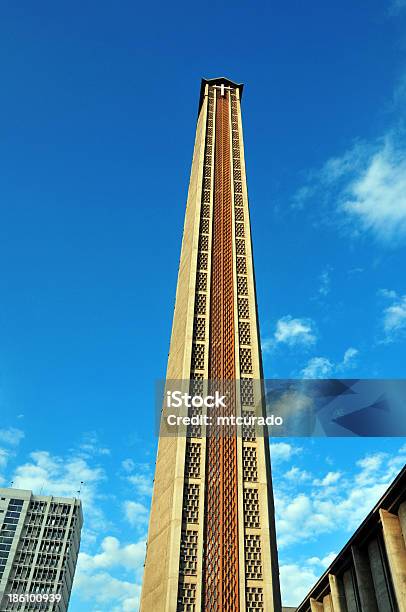 Nairobi Kenia Belfry De La Catedral Católica Foto de stock y más banco de imágenes de Kenia - Kenia, Catolicismo, Nairobi