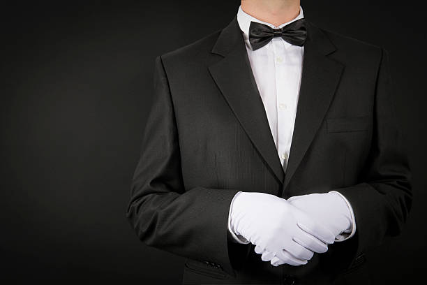 バトラーサービスの内容 - butler domestic staff waiter tuxedo ストックフォトと画像