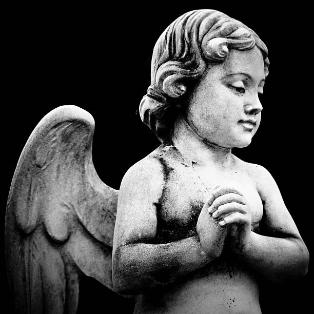 istock Beautiful Sculpture at a Melbourne Cemetery 186108218