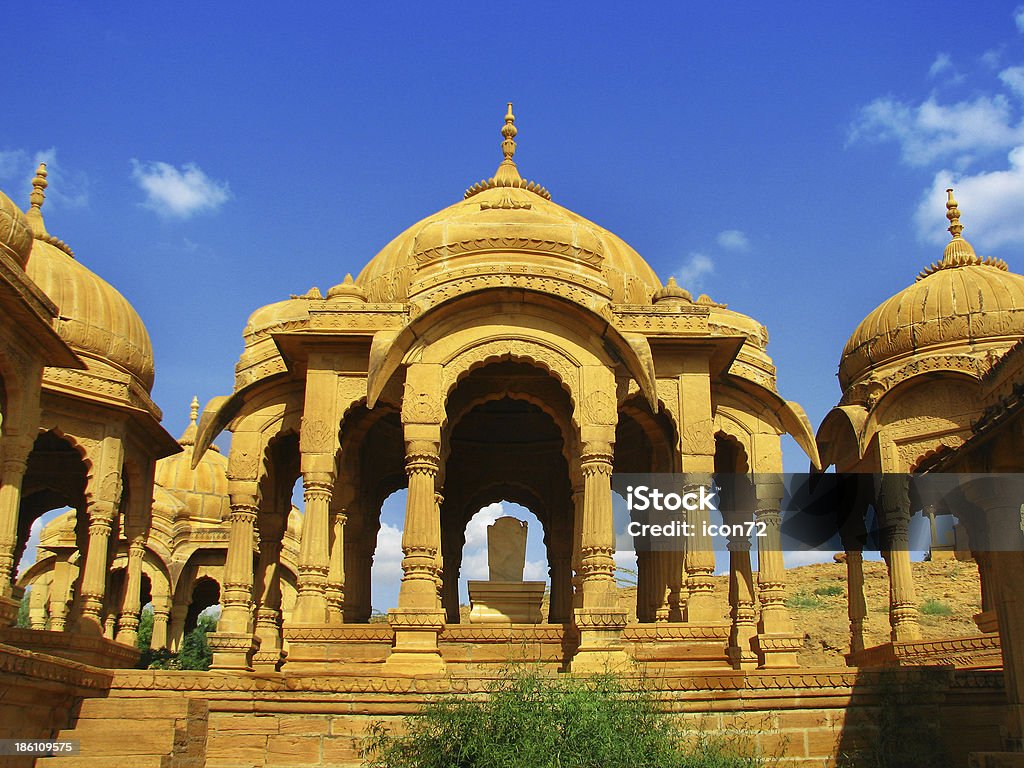 Royal cenotaphs di Bada Bagh di Jaisalmer, il Magnifico - Foto stock royalty-free di Antico - Condizione