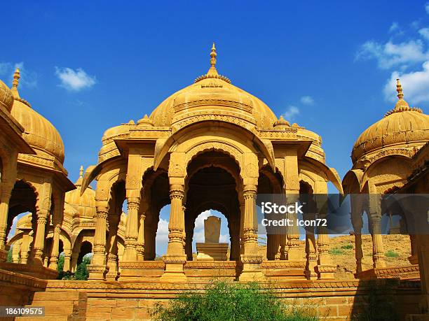 Royal Cenotaphs Di Bada Bagh Di Jaisalmer Il Magnifico - Fotografie stock e altre immagini di Antico - Condizione