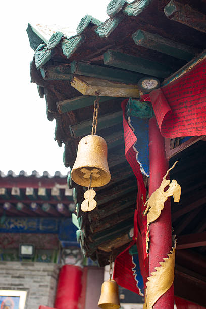 templo guangren 广仁寺, xian, china - lamaism fotografías e imágenes de stock