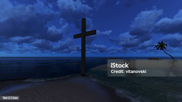 Silhueta De Cruz - Fotografias de stock e mais imagens de Ao Ar Livre - Ao Ar Livre, Bebida Fresca, Cristianismo