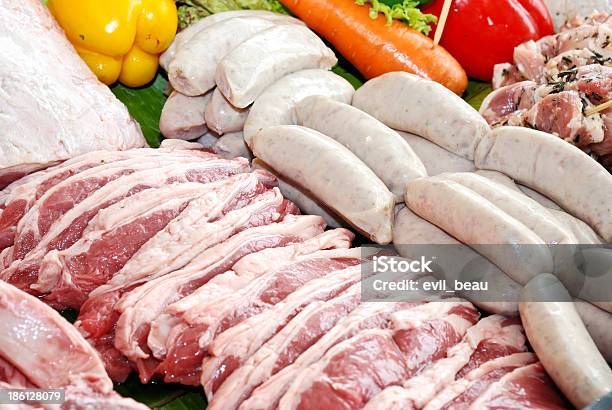 Foto de Nova De Carne e mais fotos de stock de Assado - Assado, Bandeja, Branco