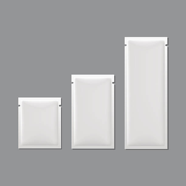 vektor-set weiße leere verpackung päckchen - sachet stock-grafiken, -clipart, -cartoons und -symbole