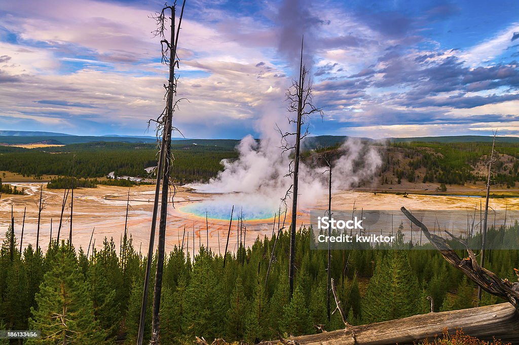 Grand Prismatic Geyser dall'alto - Foto stock royalty-free di Affidabilità