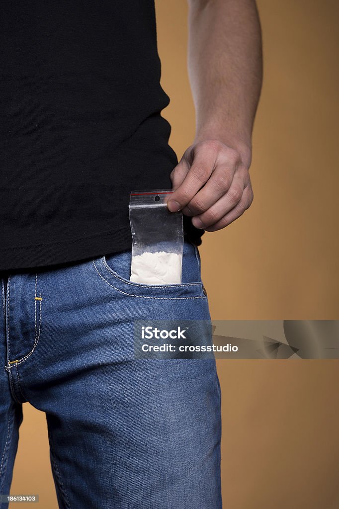 Drogen aus der jeans-Tasche. - Lizenzfrei Abhängigkeit Stock-Foto