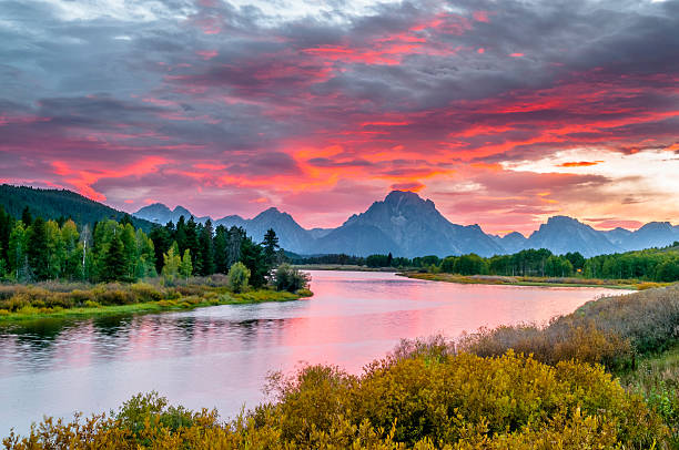 istock Beautiful Sunset at Grant Tetons 186135991