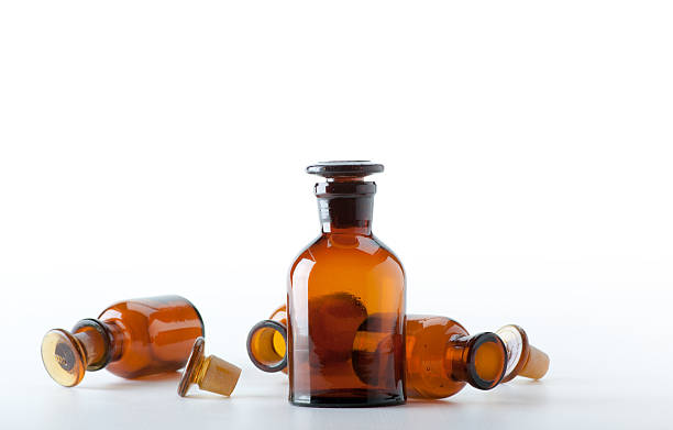 istock Small chemical glass bottles 186139398