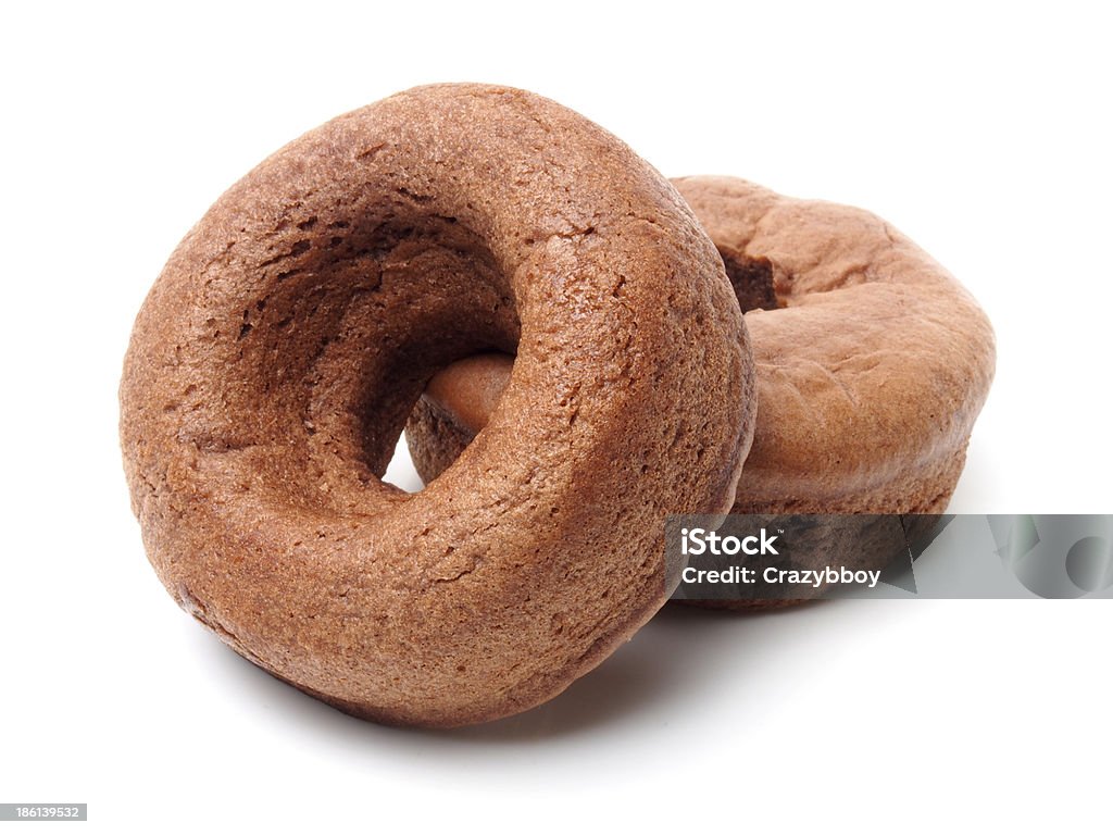 Buñuelo en forma de rosca de Chocolate pastel - Foto de stock de Agujero libre de derechos