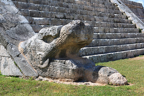 chichén itzá - civilta photos et images de collection