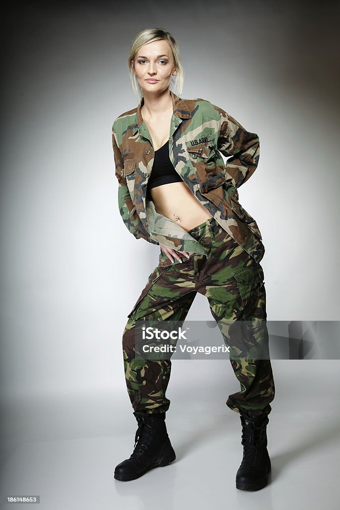 Mulher em roupas militares, Exército rapariga - Royalty-free Sensualidade Foto de stock