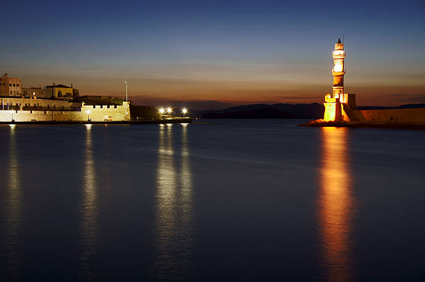 istock Lighthouse in the old port 186162081