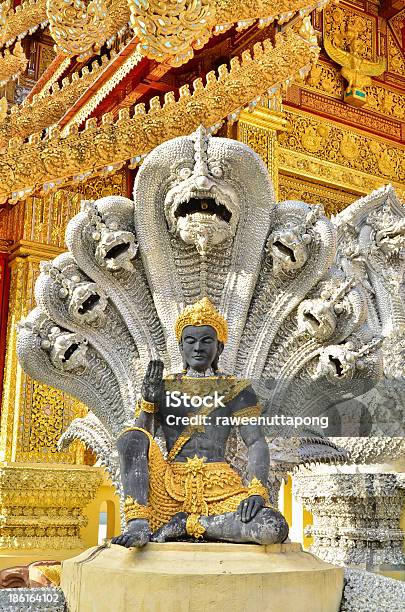 Buda Estátua - Fotografias de stock e mais imagens de Ao Ar Livre - Ao Ar Livre, Aura, Banguecoque