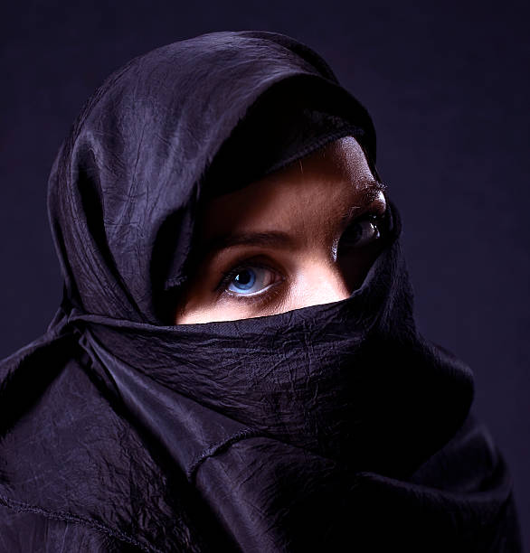istock arabic woman 186168731