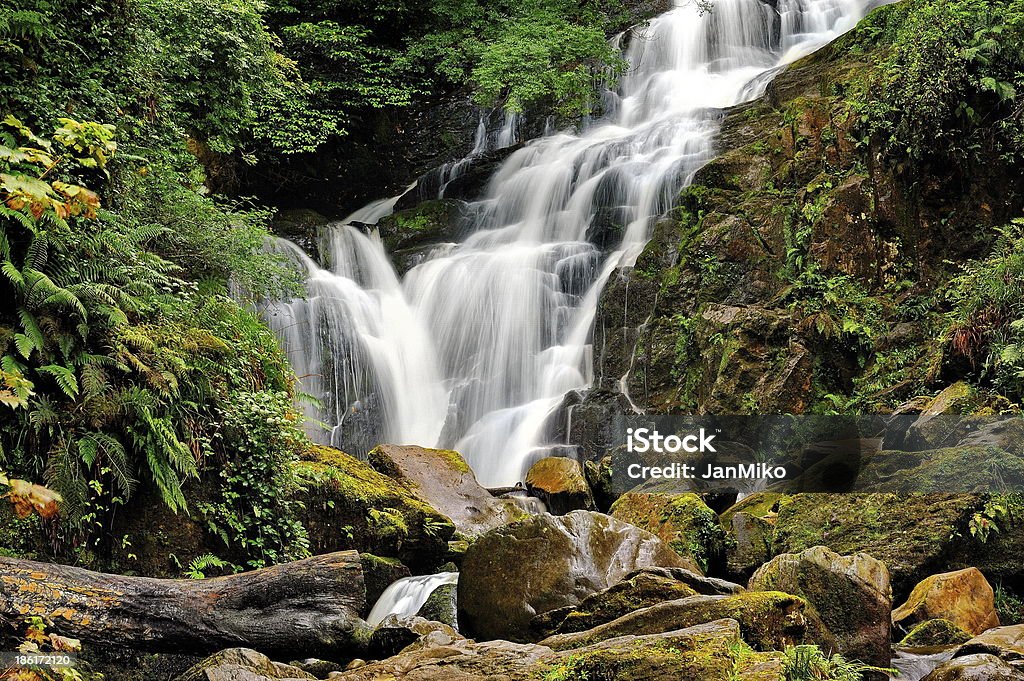 Каскадная вода - Стоковые фото Без людей роялти-фри