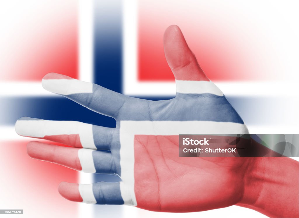 Comemorando ventilador com pintura da bandeira nacional da Noruega - Foto de stock de Bandeira royalty-free