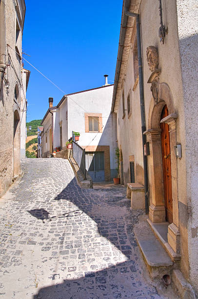 istock Alleyway. Alberona. Puglia. Italy. 186181084
