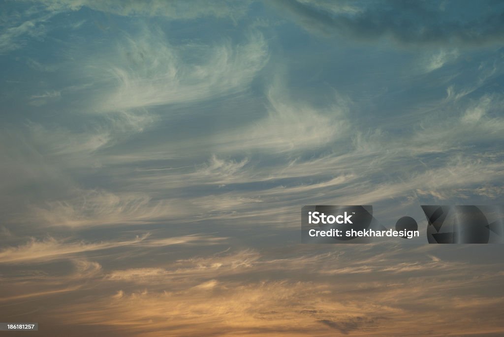 Cirro cloud - Foto de stock de Amanecer libre de derechos