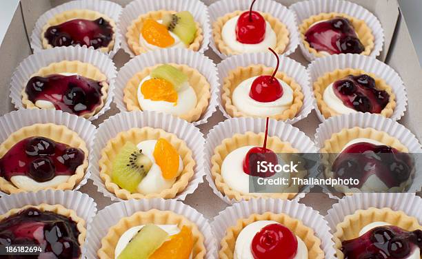 Owoce Ciastka - zdjęcia stockowe i więcej obrazów Bez ludzi - Bez ludzi, Ciastko shortbread, Ciasto