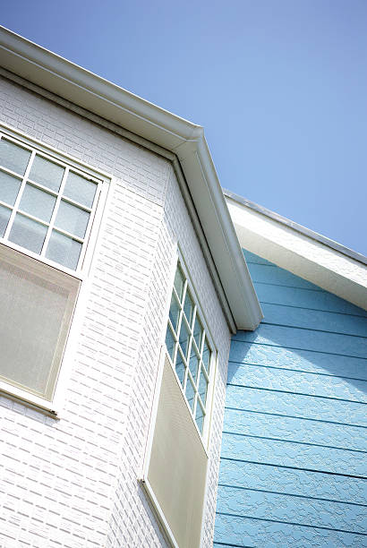 istock House details against blue sky 186188326